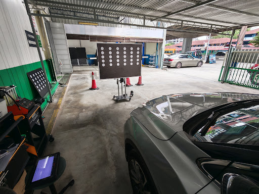 Cardeck Auto Service (TÜV Rheinland Certified Workshop)