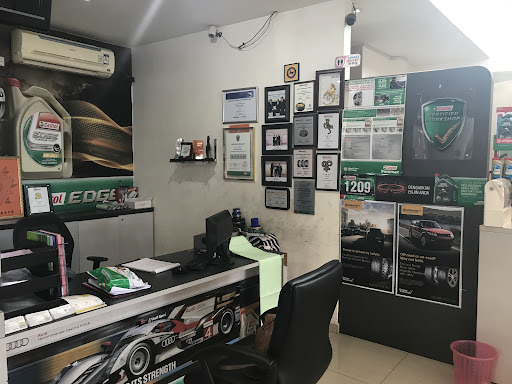 Castrol Auto Service Workshop - LV Motorsport Sdn Bhd