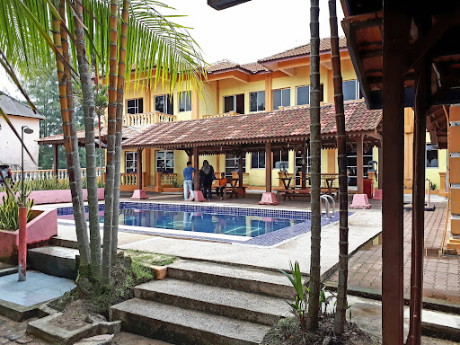 Damar Suria Resort
