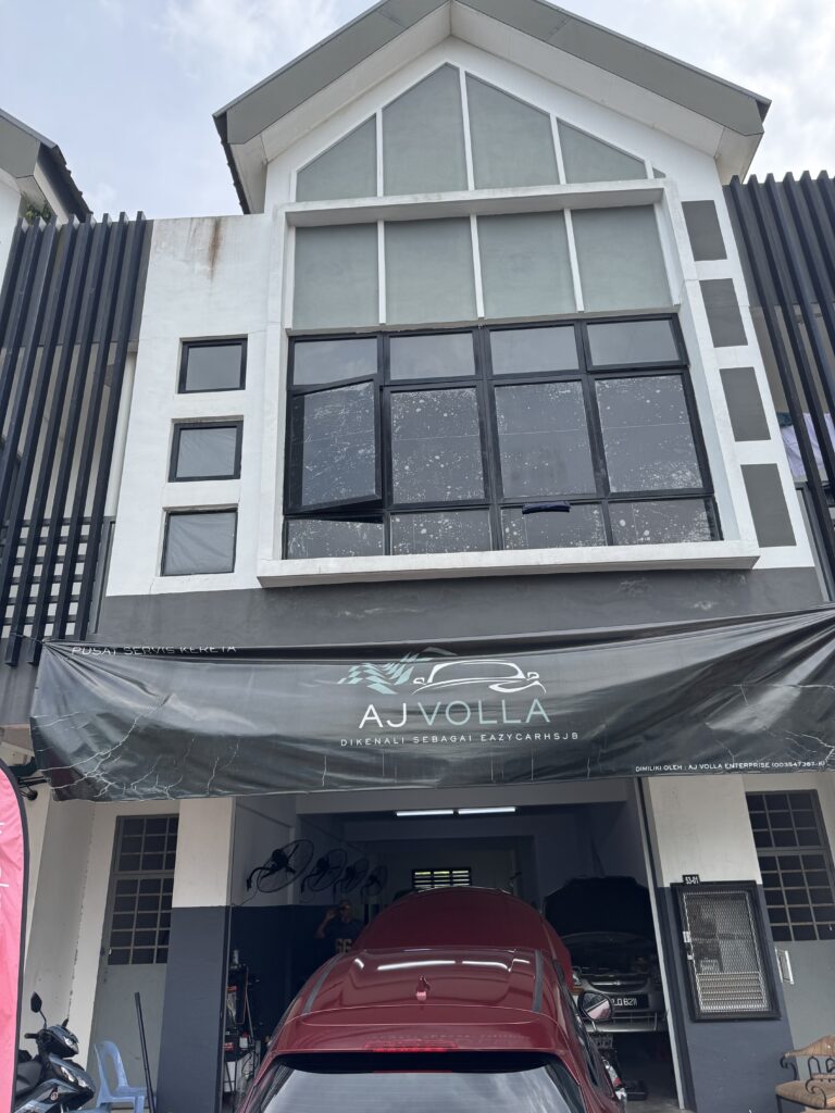 EAZYCARHSJB • Bengkel Kereta Pasir Gudang
