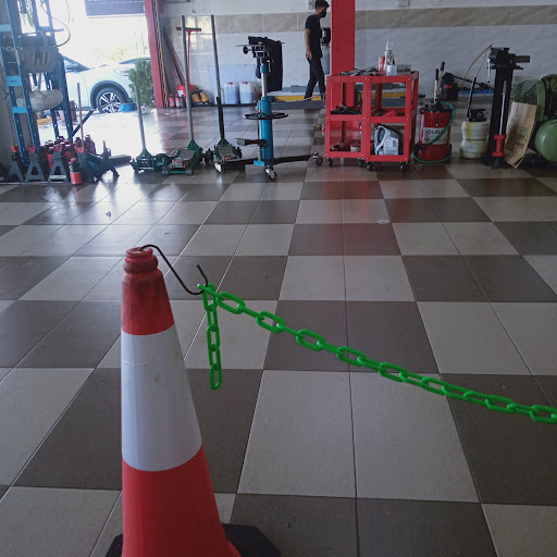 ONE AUTO CARE TAMAN KEMPAS