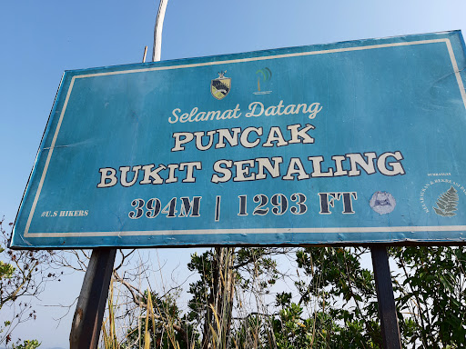 Start Point Bukit Senaling Hiking Trail