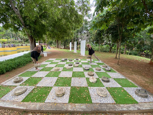 Taman Seribu Bunga ( Thousand Flower Garden)