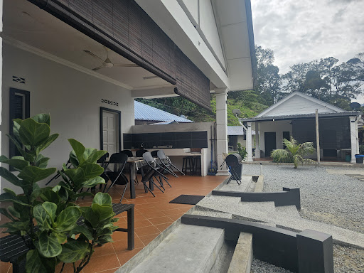 VILLA DAMIA