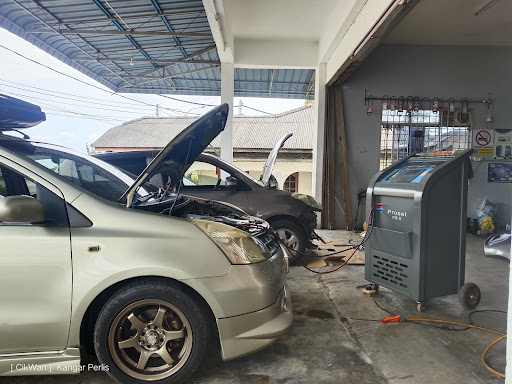 YIK CAR AIRCOND SERVICE CENTRE